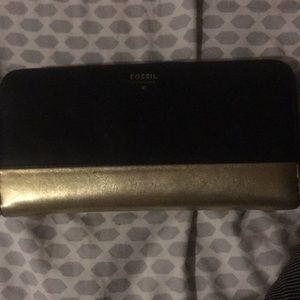 FOSSIL WALLET